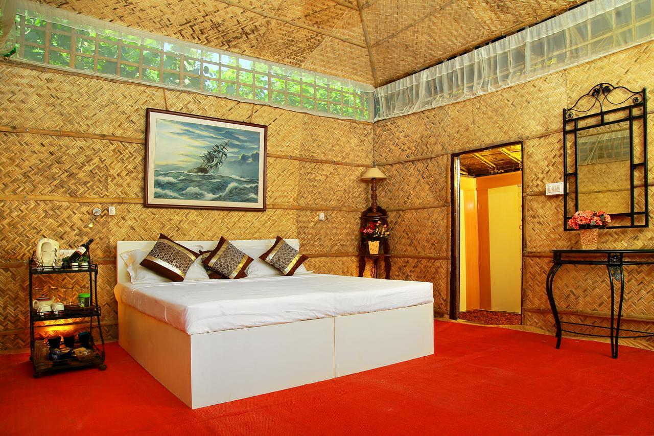 Colonels Beach Villa Alappuzha エクステリア 写真