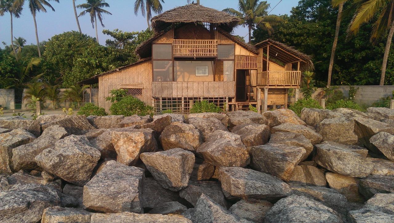 Colonels Beach Villa Alappuzha エクステリア 写真