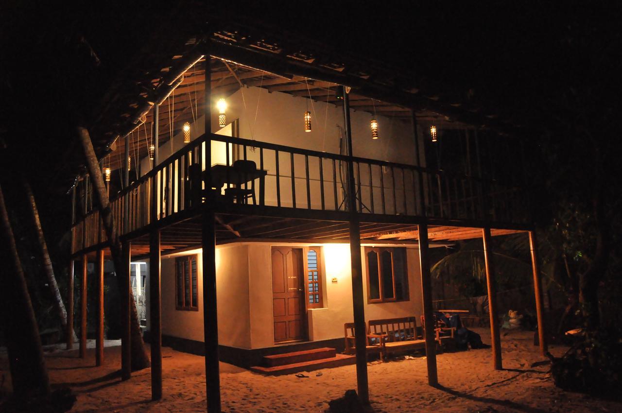 Colonels Beach Villa Alappuzha エクステリア 写真
